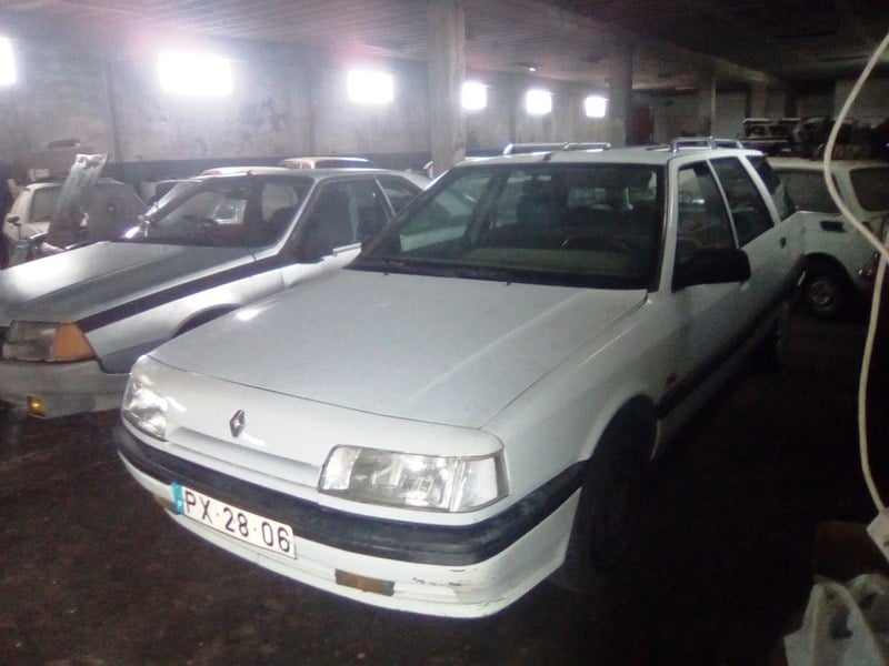 1991 Renault 21 Nevada