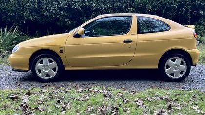 Picture of 1998 Renault Megane Coupe Sport II 1.6e