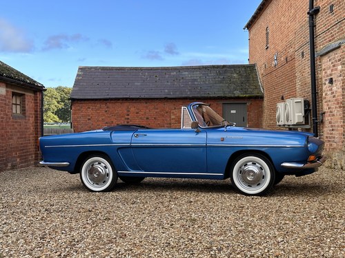 1968 Renault Caravelle Convertible Hard/Soft Tops. Beautiful SOLD