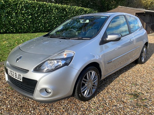 2012 62 Renault Clio 1.2 16V Dynamique TomTom. 59,000 miles