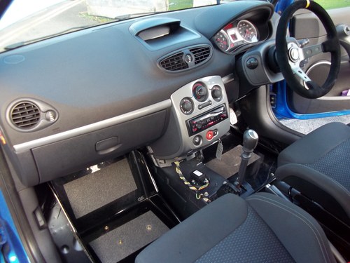 2007 Renault Clio - 8