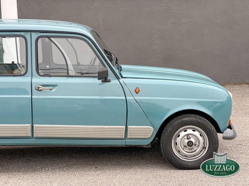 1988 Renault 4L - 2 1988 Renault 4L - 2