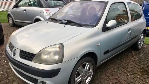 Picture of 2004 Renault Clio1.2 Dynamique ULEZok Silver,68000service history - For Sale