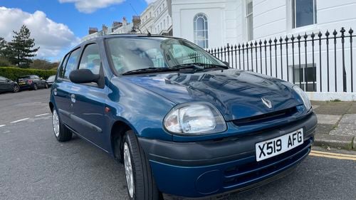 Picture of 2001 Renault Clio - For Sale