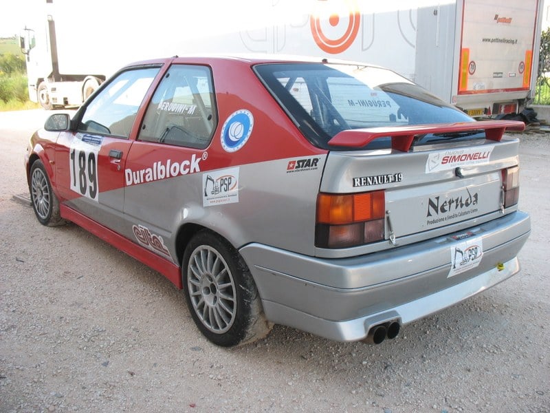 1995 Renault 19