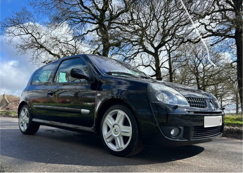 2003 Renault Clio RS 172