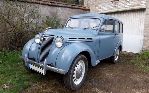 1953 Renault Juvaquatre (picture 1 of 6)