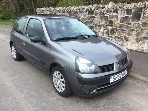 2002 Renault Clio