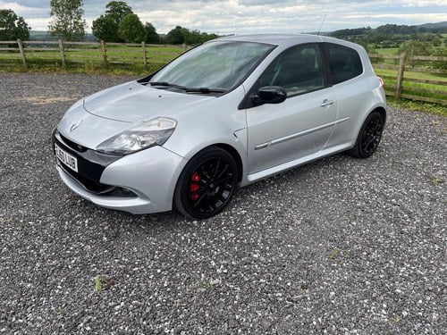 2010 Renaultsport Clio RS 200 - Cup Pack / Track Monitor