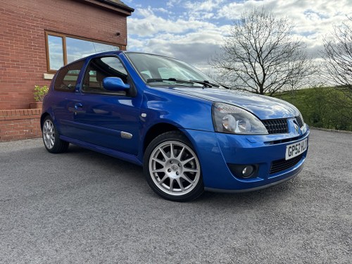 2003 Renault Clio 172