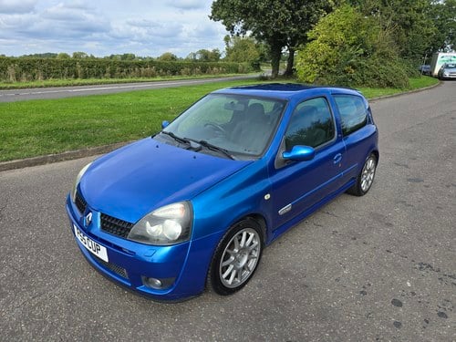 2002 Renault Clio 172