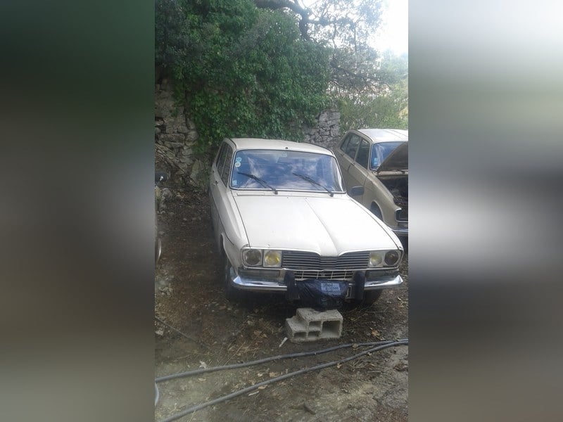 Renault R16 à Vendre - Enchères et Annonces | Car & Classic