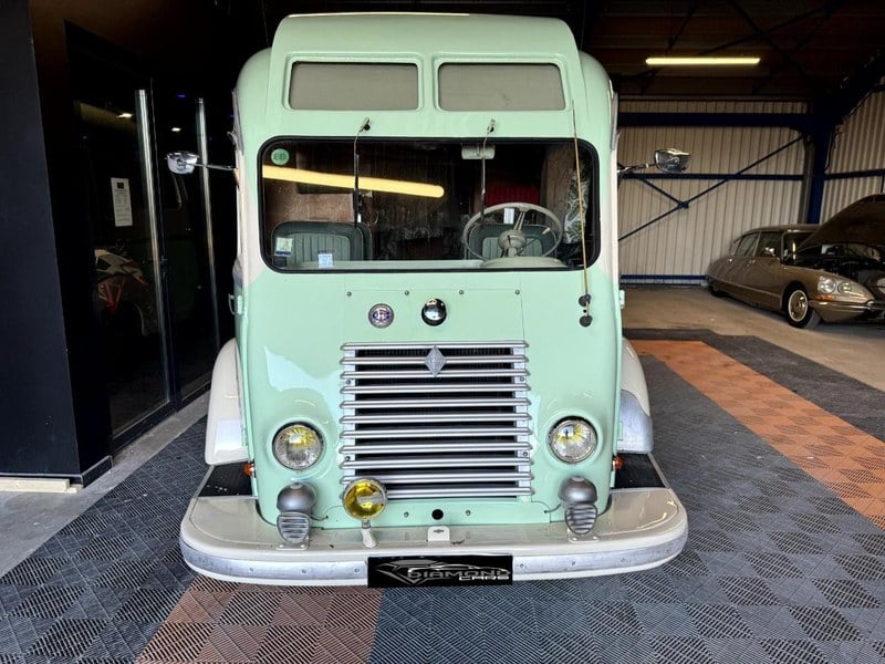 1952 Renault Goelette - 2 1952 Renault Goelette - 2