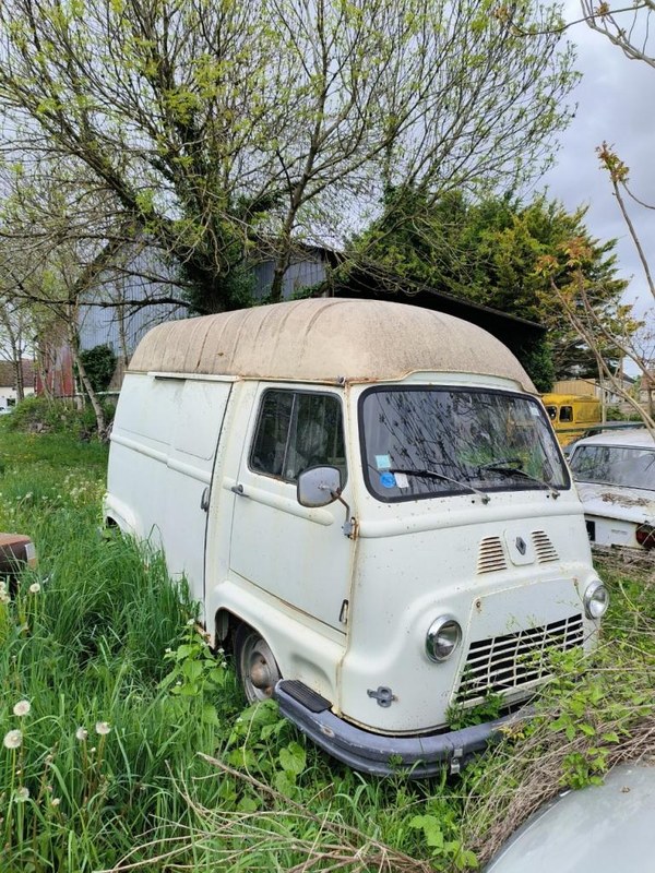 1976 Renault Estafette - 1 1976 Renault Estafette - 1