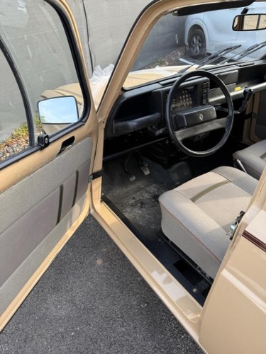 RENAULT 4L (R4L) Savane - 1986 For Sale
