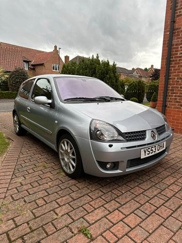 2003 Renault Clio 172