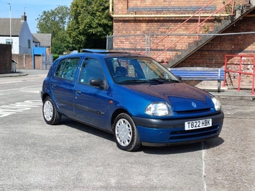 1999 Renault Clio