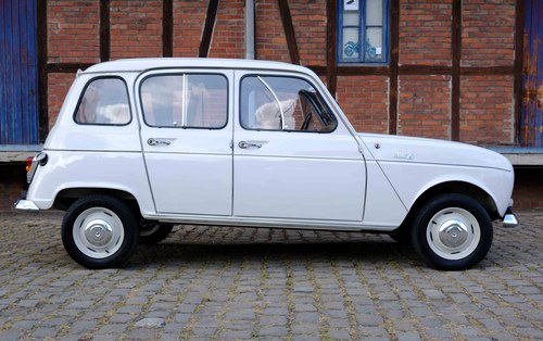1970 Renault R4 - original Paint- worldwide shipping - Kaufen Bei