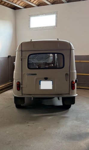 1986 Renault 4L For Sale