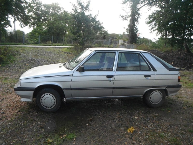 1987 Renault 11 - 1 1987 Renault 11 - 1