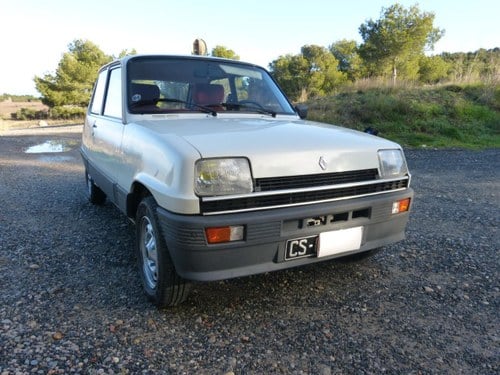 1984 RENAULT 5 (R5) A vendre