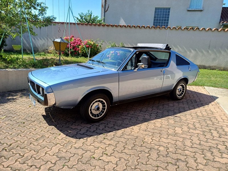 1977 RENAULT 17 (R17) Découvrable