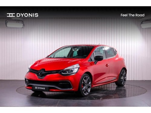 2014 RENAULT CLIO IV R.S. 200 EDC For Sale