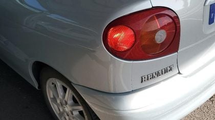 Renault Megane Coupe R26