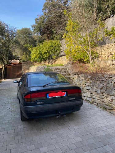 1993 Renault Safrane For Sale