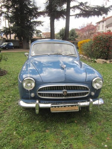 1958 RENAULT Frégate transfluide For Sale