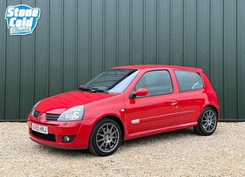 2005 Renault Clio 182 Trophy 2 owners and huge history Till salu
