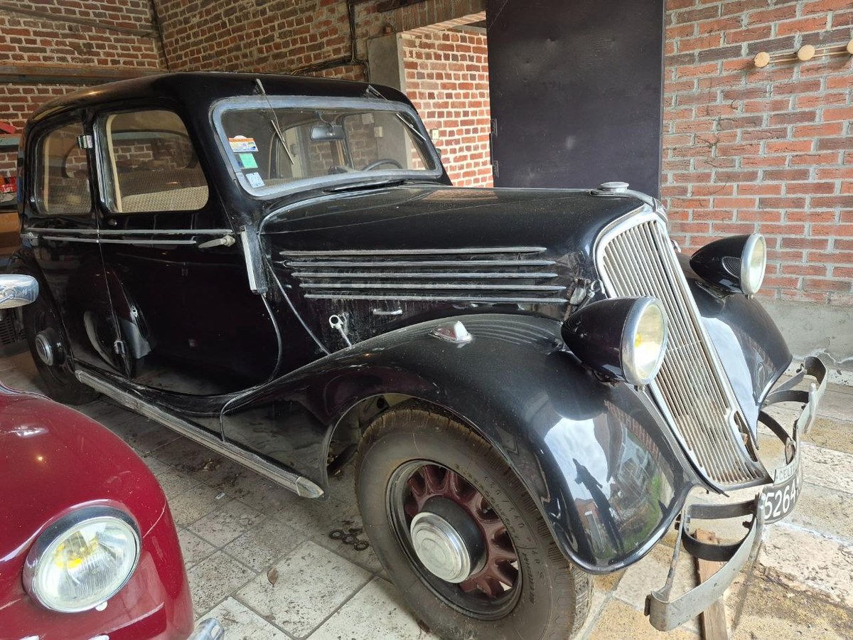 1938 Renault Celtaquatre Schwarz Handschaltgetriebe, 3 Gänge ...