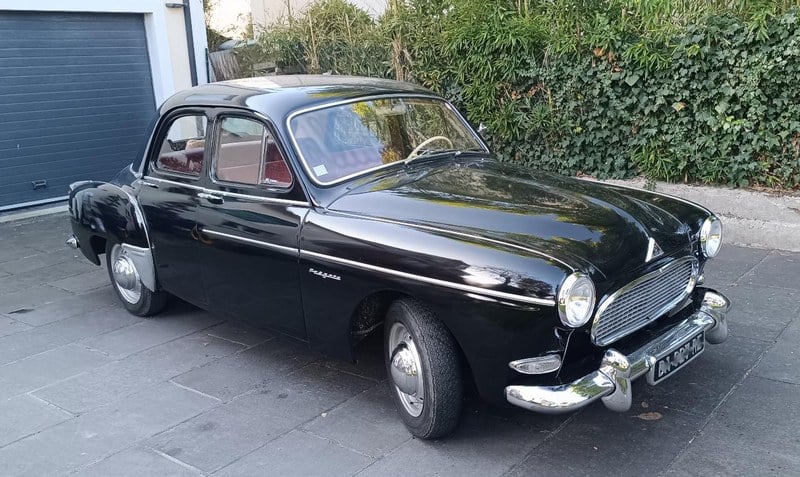 1959 Renault Fregate - 1 1959 Renault Fregate - 1