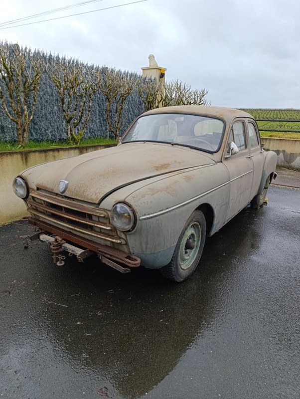 1954 Renault Fregate - 1 1954 Renault Fregate - 1