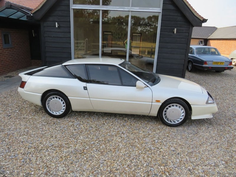 1987 Renault Alpine GTA - 1 1987 Renault Alpine GTA - 1