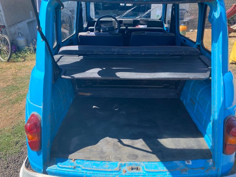 1986 Renault 4L - 2 1986 Renault 4L - 2