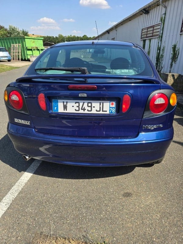 1996 Renault Megane Coupe - 2 1996 Renault Megane Coupe - 2