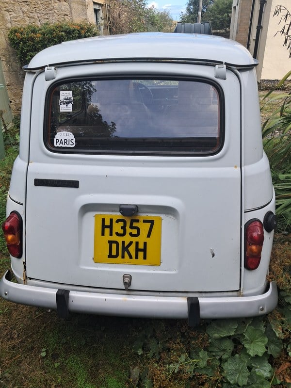1990 Renault 4L - 2 1990 Renault 4L - 2
