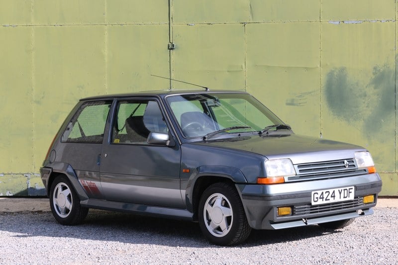 1990 Renault 5 - 1 1990 Renault 5 - 1