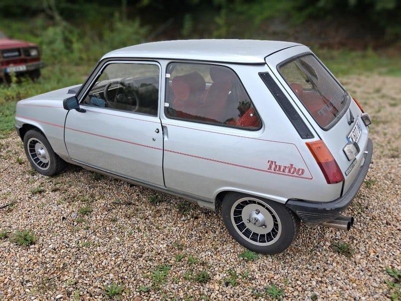 1984 Renault 5 - 2 1984 Renault 5 - 2