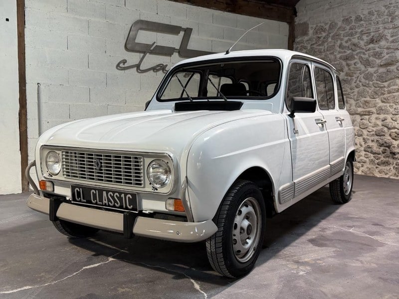 1993 Renault 4L - 2 1993 Renault 4L - 2