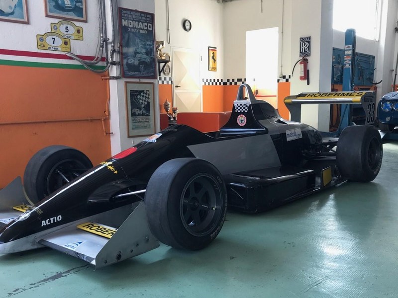 Reynard 893 F3 -1989