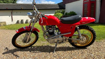 Triumph Mettise Powered by the 650 cc TR6 Twin motor