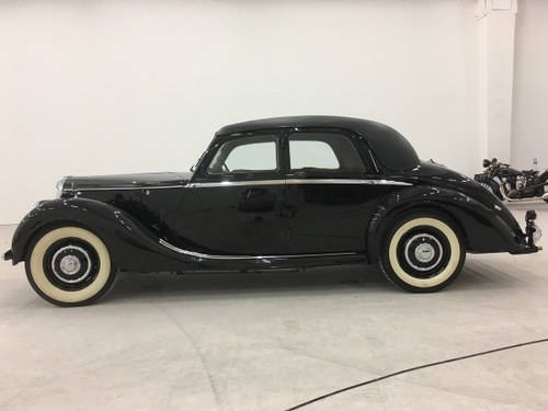 1948 Beautiful Riley RMA 1,5 with original upholstery For Sale