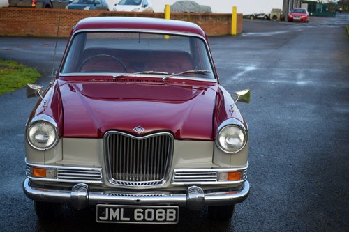 1964 RILEY 4/72 - SUPERB EXAMPLE OF LUXURY TWIN-CARB FARINA! SOLD
