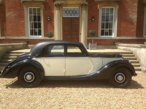 1946 RILEY RMA 1.5 Litre - Black & Ivory with red SOLD