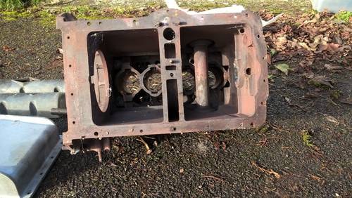 1935 Riley 12/4 engine, pre-selector gearbox and rolling chassis VERKAUFT