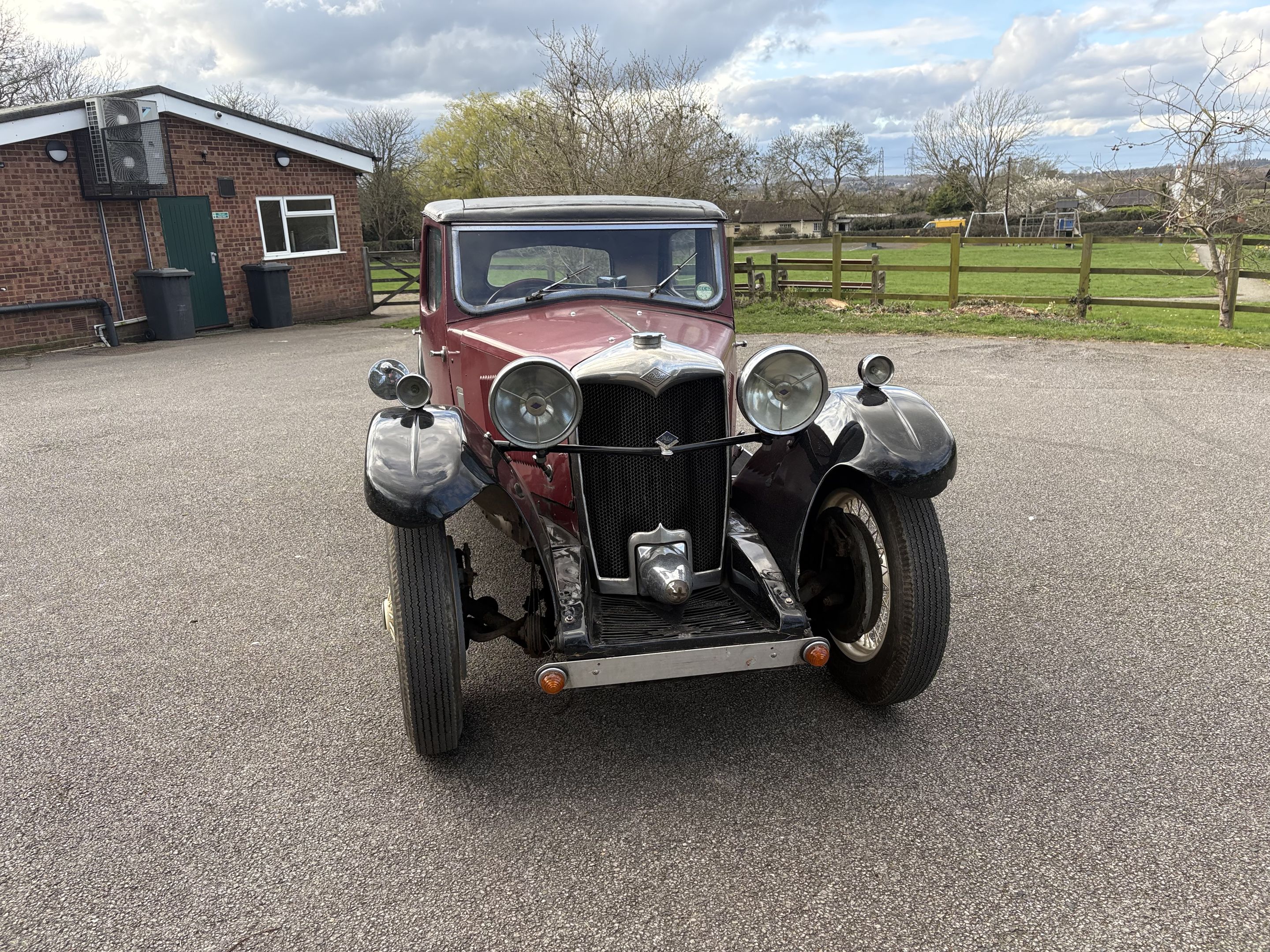 1933 Riley Kestrel 12/6