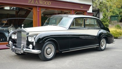 Rolls-Royce Phantom V 1966 LHD PV23 Limousine by James Young