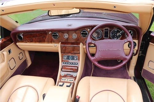 2000 Rolls Royce Corniche - 8